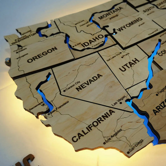 Карта США на акрилі, з дорогами та підсвіткою річок та по контуру, колір Natural