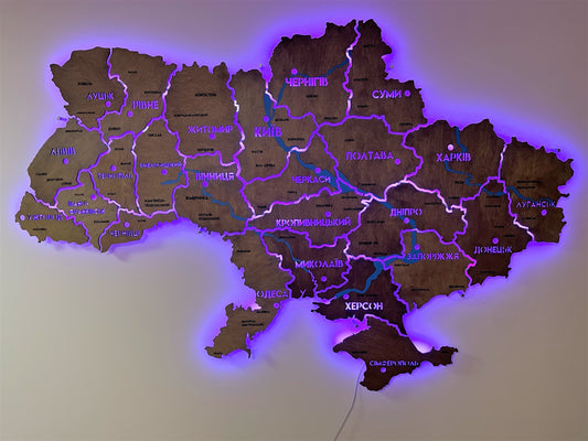 Карта України з фарбованими річками та підсвіткою RGB між областями колір Venge II